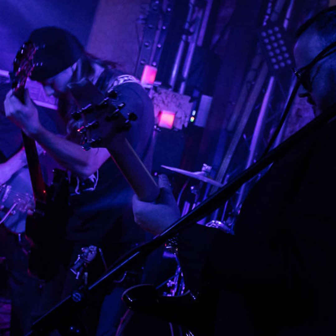 placeholder image sq